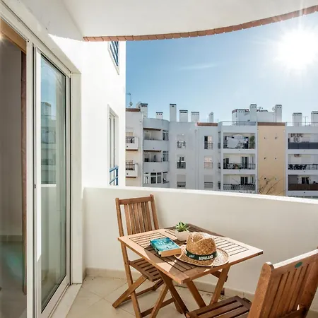 Whyler Apartamento *