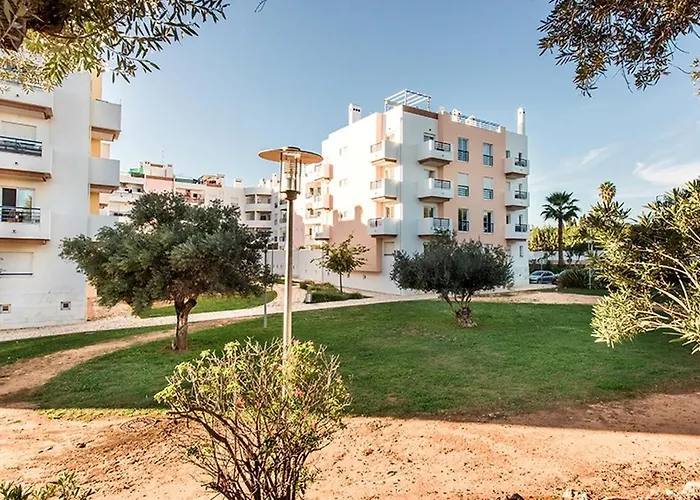 Whyler * Tavira