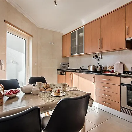 Whyler * Ταβίρα